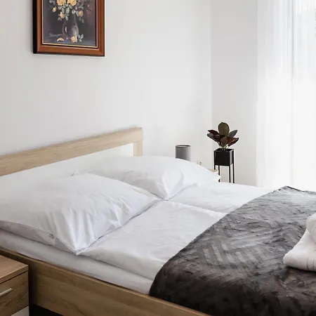 Sun & Snow Wczasowa W Sasiedztwie Lasu I Morza Apartment *
