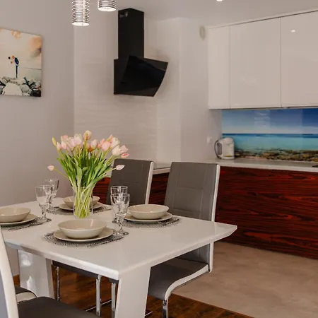 Apartment Sun & Snow Wczasowa W Sasiedztwie Lasu I Morza Ustka