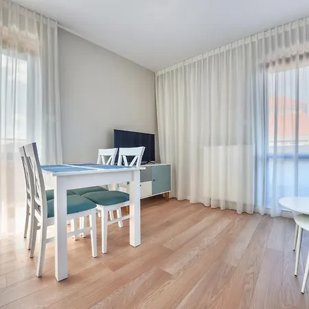 Sun & Snow Wczasowa W Sasiedztwie Lasu I Morza Apartment *